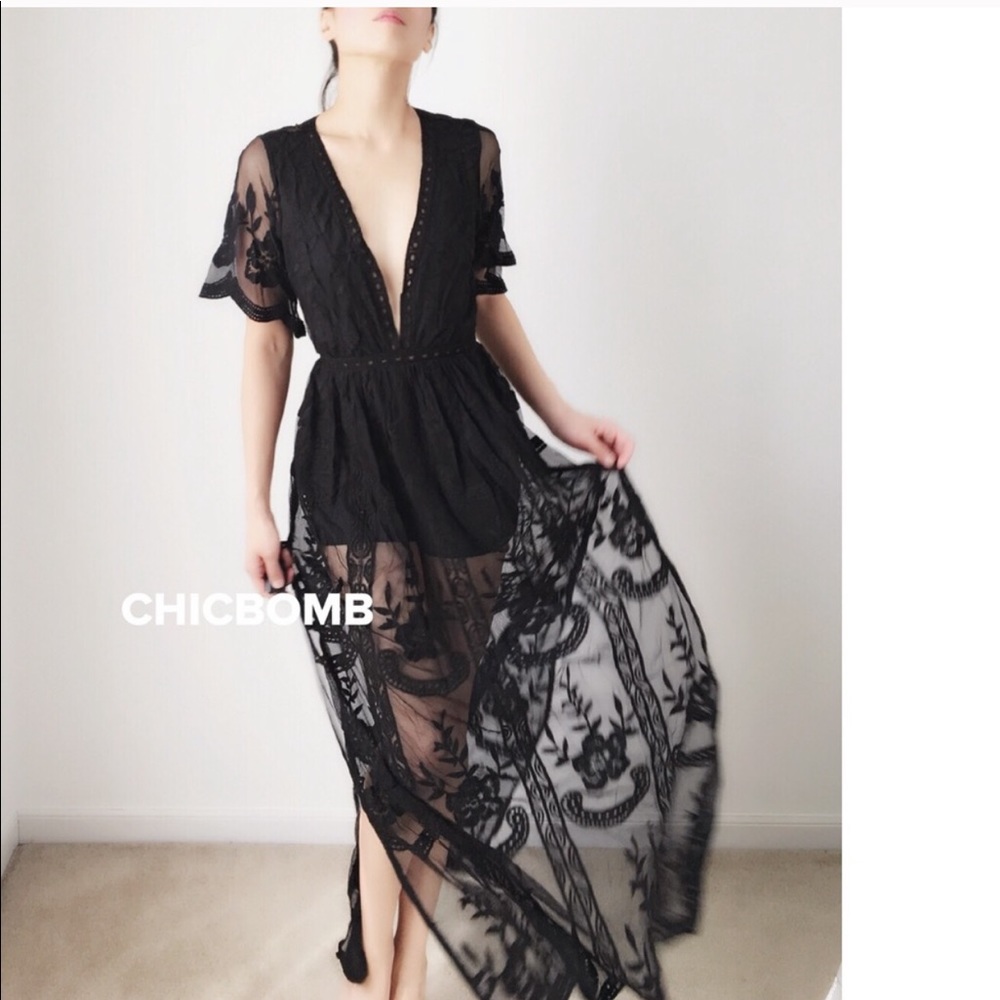 LACE MAXI ROMPER DRESS - Picture 3 of 8